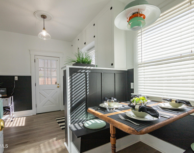 1433 E Osborn Road - Photo Thumbnail 16