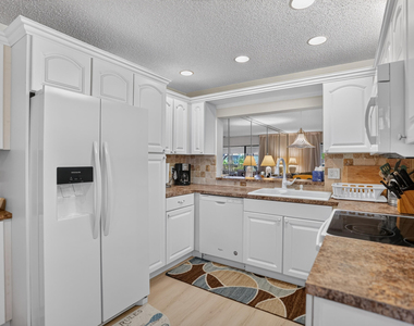 65 Pelican Pointe Drive - Photo Thumbnail 15