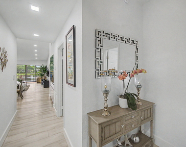 5154 Oakhill Lane - Photo Thumbnail 3