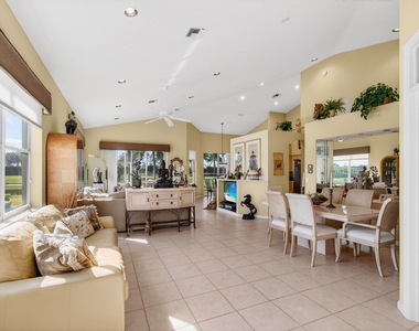 6862 Swansea Lane - Photo Thumbnail 2