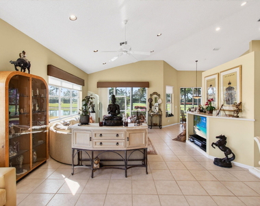 6862 Swansea Lane - Photo Thumbnail 5