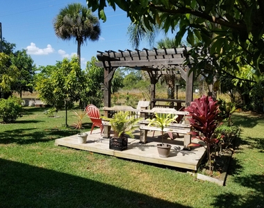2024 Sw Driftwood Street - Photo Thumbnail 7