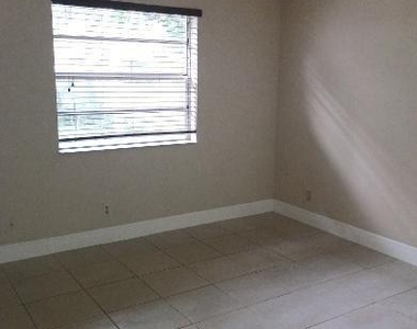 6761 Nw 24th Court - Photo Thumbnail 11