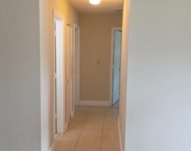 6761 Nw 24th Court - Photo Thumbnail 12