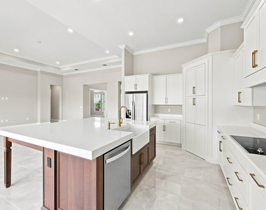 15093 Wildwood Circle - Photo Thumbnail 41