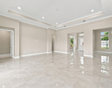 15093 Wildwood Circle - Photo Thumbnail 32