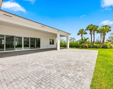 15093 Wildwood Circle - Photo Thumbnail 91
