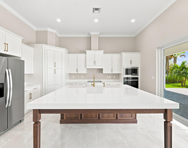 15093 Wildwood Circle - Photo Thumbnail 39