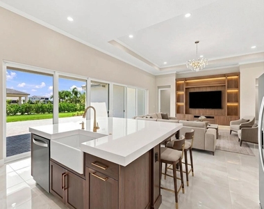 15093 Wildwood Circle - Photo Thumbnail 43