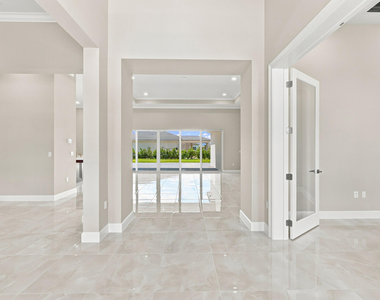 15093 Wildwood Circle - Photo Thumbnail 6