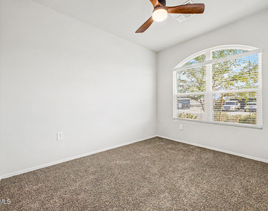 1302 W Raymond Avenue - Photo Thumbnail 19