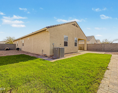 1302 W Raymond Avenue - Photo Thumbnail 31
