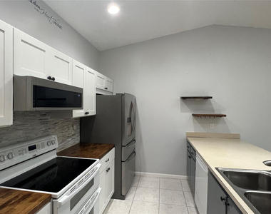 14 Flint Way - Photo Thumbnail 9