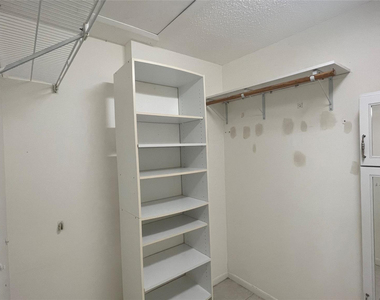 14 Flint Way - Photo Thumbnail 13