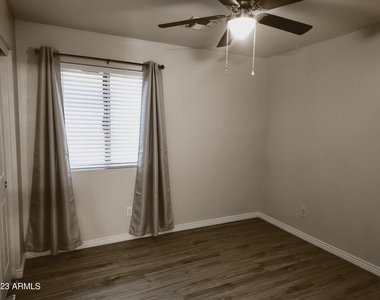 5824 E Valley View Drive - Photo Thumbnail 20