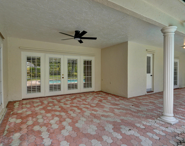 2281 Nw 36th Street - Photo Thumbnail 24