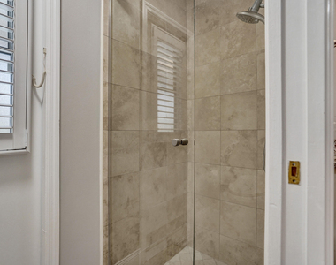 2281 Nw 36th Street - Photo Thumbnail 16