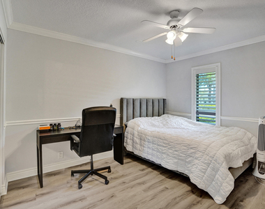 2281 Nw 36th Street - Photo Thumbnail 22