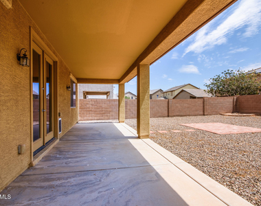 41615 W Chimayo Court - Photo Thumbnail 28