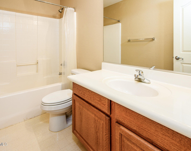 41615 W Chimayo Court - Photo Thumbnail 24