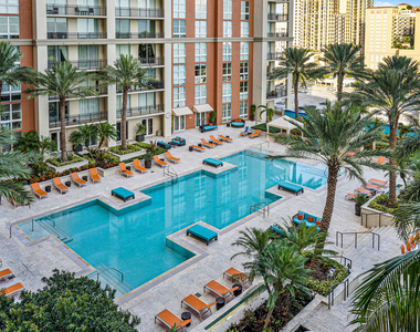 550 Okeechobee Boulevard - Photo Thumbnail 11