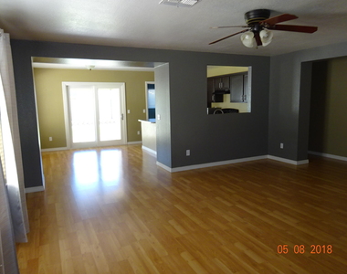 13493 W Young Street - Photo Thumbnail 3