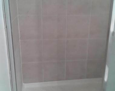 2403 N Waterside Drive - Photo Thumbnail 11