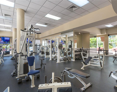 16900 N Bay Road - Photo Thumbnail 18