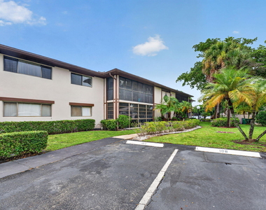 9474 S Belfort Circle - Photo Thumbnail 29