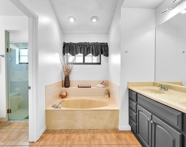 8099 Cassia Drive - Photo Thumbnail 21