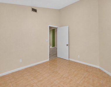 8099 Cassia Drive - Photo Thumbnail 14