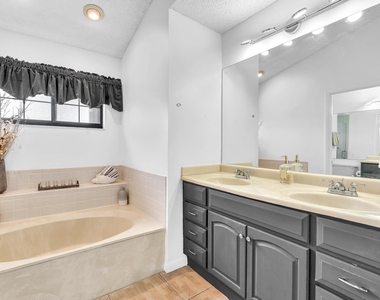8099 Cassia Drive - Photo Thumbnail 22