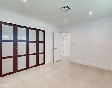 200 Sw 6th Avenue - Photo Thumbnail 18