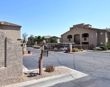 29606 N Tatum Boulevard - Photo Thumbnail 25