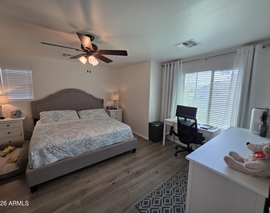 2170 W Scully Drive - Photo Thumbnail 11