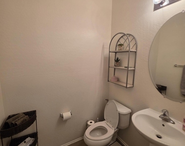 2170 W Scully Drive - Photo Thumbnail 9