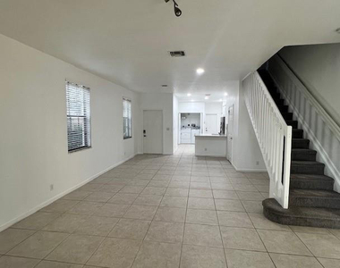 4150 Forest Drive - Photo Thumbnail 4