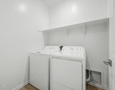 22900 E Lords Way - Photo Thumbnail 34