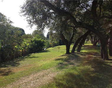 618 Nw 13th Street - Photo Thumbnail 2