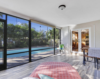 5140 Laird Lane - Photo Thumbnail 29