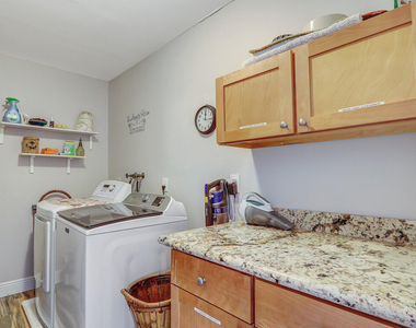 5140 Laird Lane - Photo Thumbnail 27