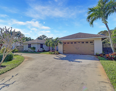 5140 Laird Lane - Photo Thumbnail 2