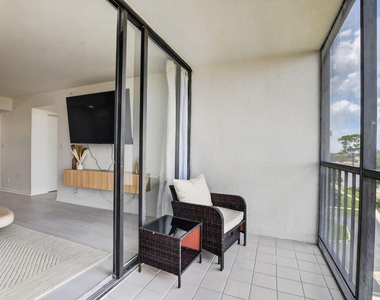 7835 Lakeside Boulevard - Photo Thumbnail 26