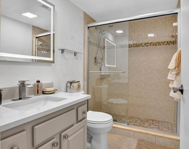 7835 Lakeside Boulevard - Photo Thumbnail 23