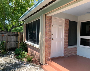 1500 Nw 5th Avenue - Photo Thumbnail 1