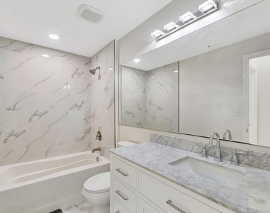 802 W Windward Way - Photo Thumbnail 31