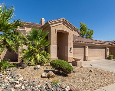 16827 S 14th Lane - Photo Thumbnail 5