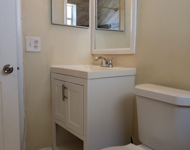 190 Ne 40th Street - Photo Thumbnail 6