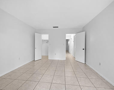 199 Sw 15th Street - Photo Thumbnail 11