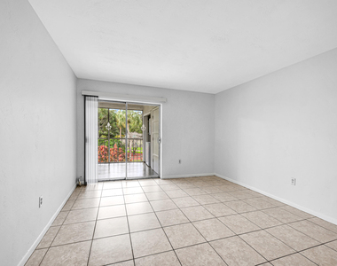 199 Sw 15th Street - Photo Thumbnail 9